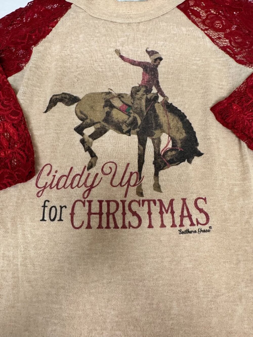 Southern Grace Giddy Up For Christmas Western Lace Sleeve Top Women's Medium Cow